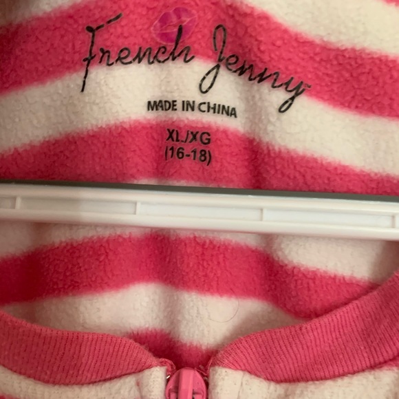 Footie PJs - Picture 4 of 6